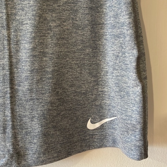Nike Dri-Fit Top - Picture 2 of 4